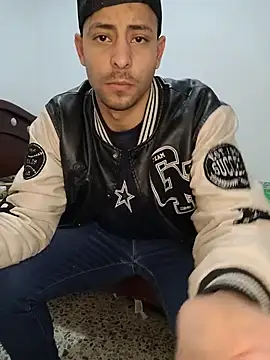 Cris_LaCobra_ webcam
