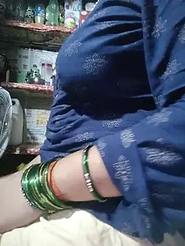 SexySujataa webcam