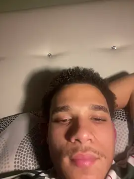 big_naughty3 live cam on StripChat
