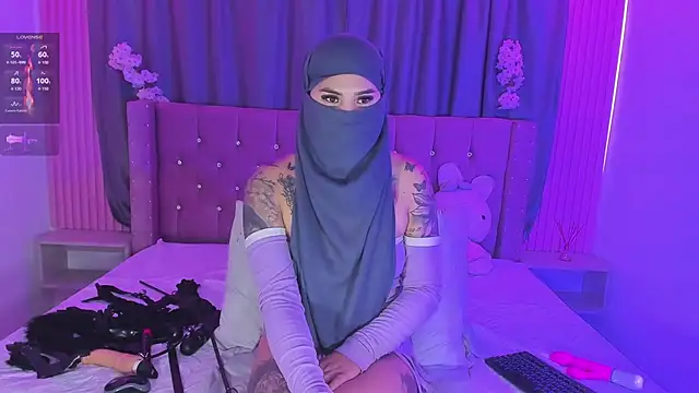 Nayla-Mouna webcam