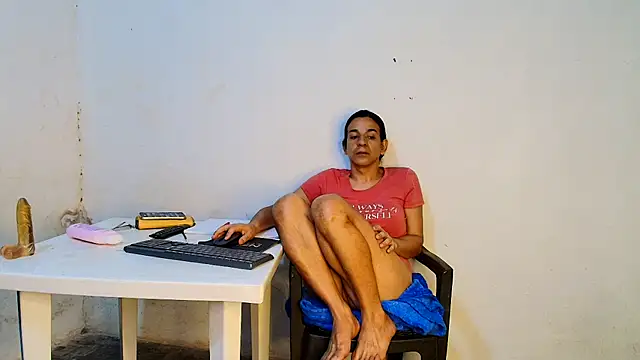 Oh_Tique webcam