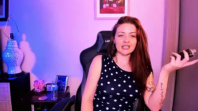 MelroseStrip webcam