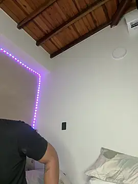 Sarasweet_sex webcam