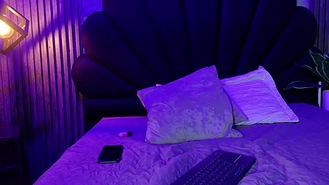 Tiffany_yu webcam