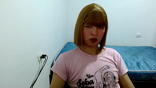 estefania224 webcam