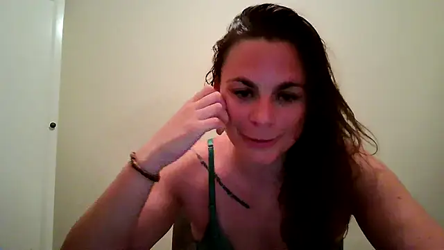 WildSweetheartXO webcam