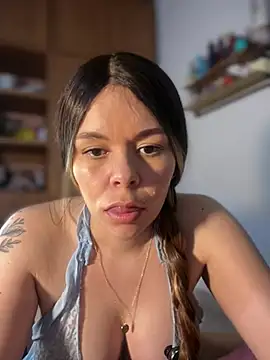 carolina16love webcam