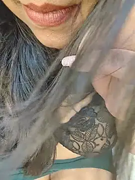 Curvy_Pooja webcam