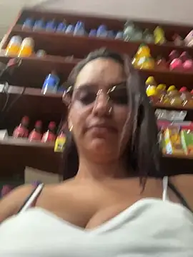 Sara-77 webcam
