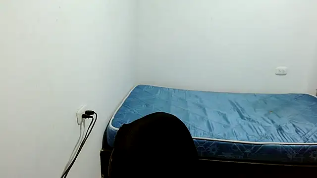 estefania224 webcam