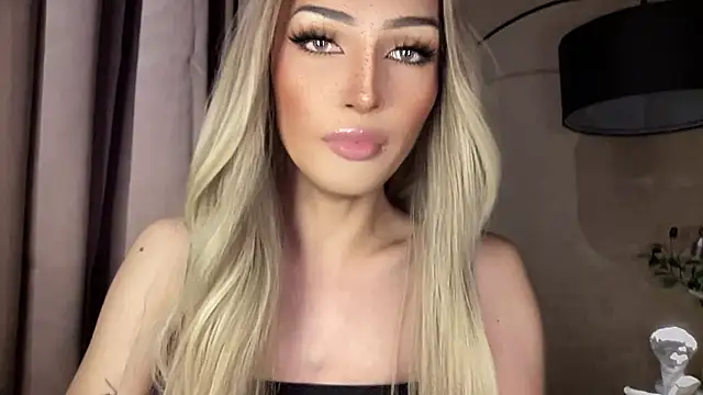 Alicegreenexx live cam on StripChat