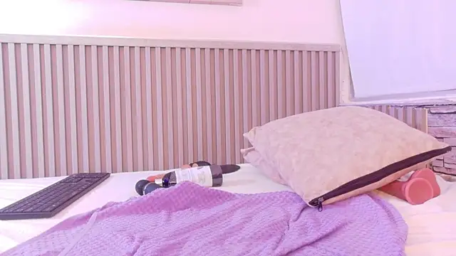 liz_monserrat_1 webcam