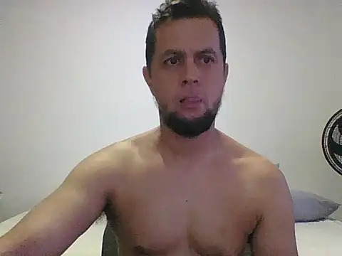 TRIISTAN_KING10 webcam