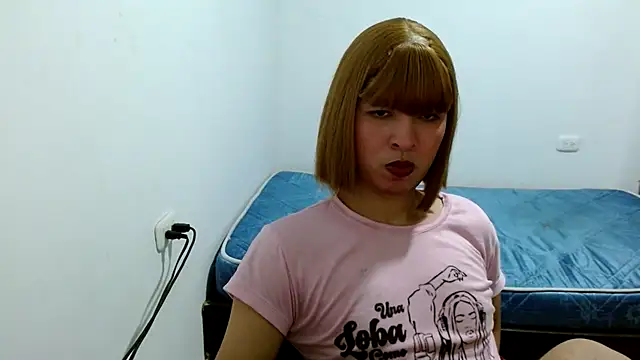 estefania224 webcam
