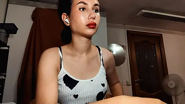 hazyloom's live room