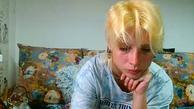 Sophie_Bell webcam