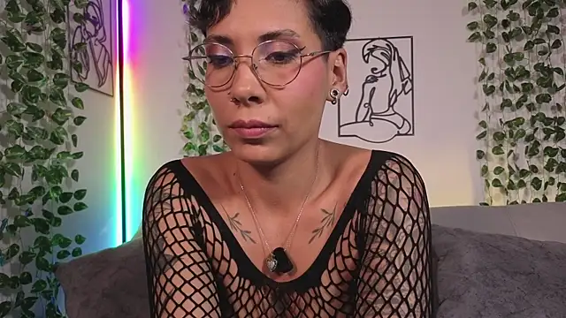 MiaMorgan_ webcam