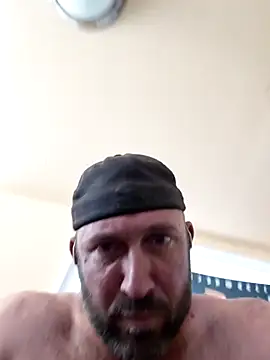 brucejuce6669 (Ask my age) - Cum Show