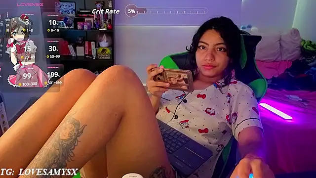 Lovelyamyy webcam