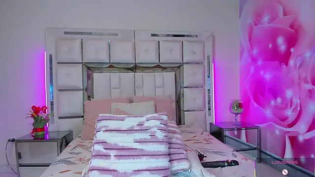 mia_peyton webcam