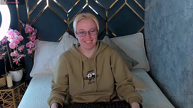 AlexandraGreen webcam