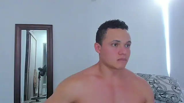 KingLevi01 webcam