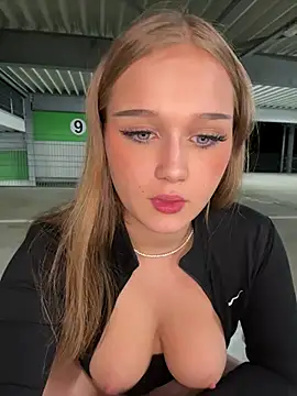 Hannah-2007 webcam