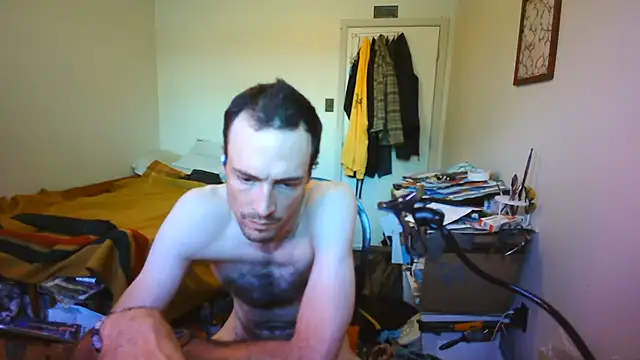 JohnnyMoves webcam