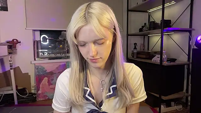 ShoshanaNogueras webcam