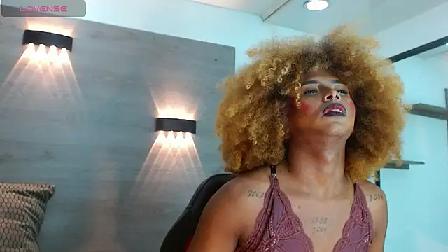 AshleySofiaThenison webcam