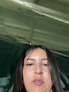 Aly_96 webcam