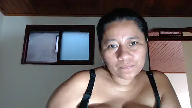 adrixxx38 webcam