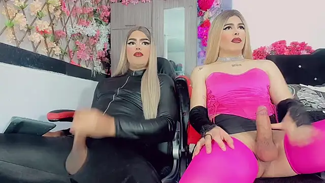 Thiara_veky_ webcam