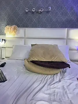 MiilaBlake webcam