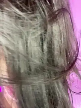 Zoe_Serrat webcam