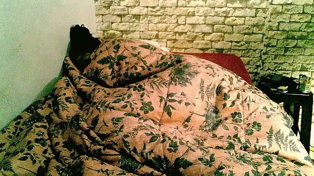 Juicy_Peech webcam
