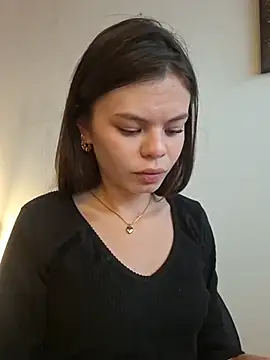 _Isabella-7 webcam