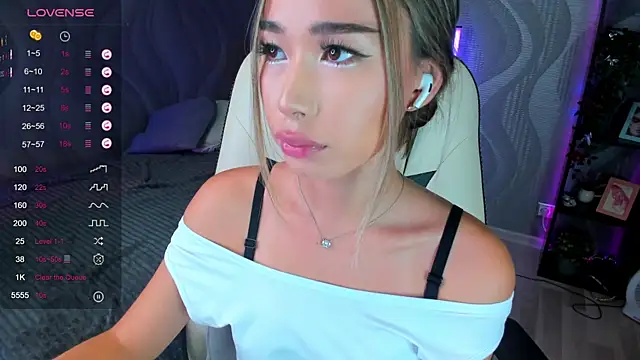 sensualily webcam