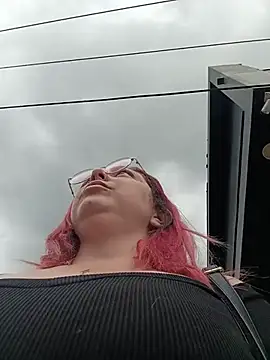 madelaine- webcam