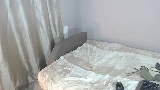 LindseyFirst webcam