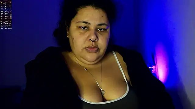 xlatinastar webcam