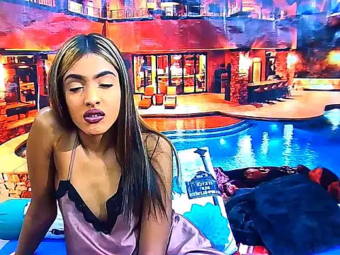 IndianPretty14u2Luv webcam