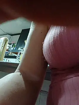 Amelia_3978 webcam