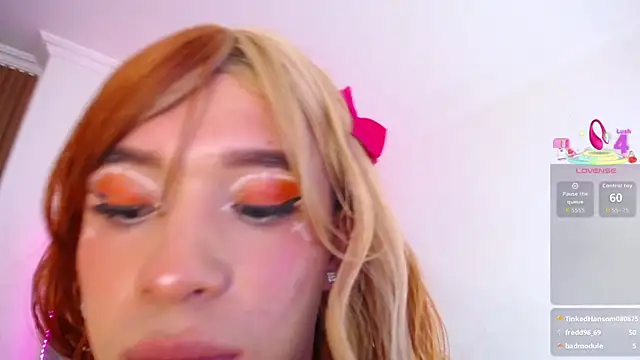 Lizza_Jones webcam