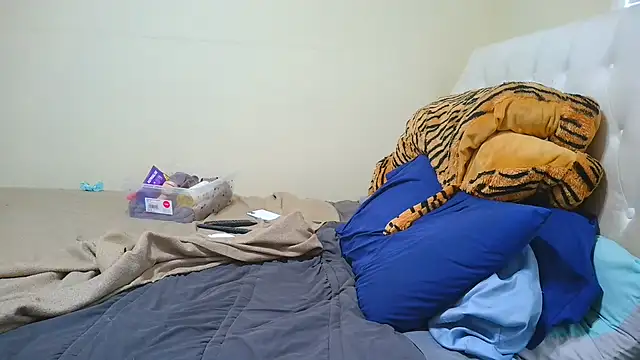 Prettylondond webcam