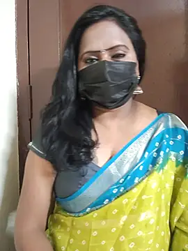 Meera_mia webcam