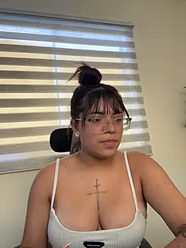 angierousse - AngieRousse's free webcam - UK Sex Cams