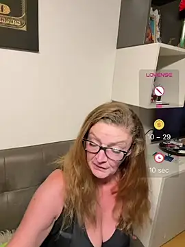 MumGabriela webcam