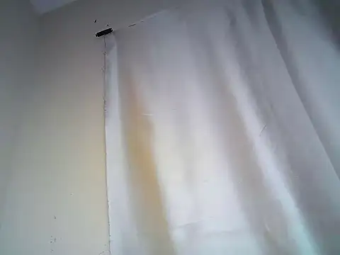 Qute_nimple webcam