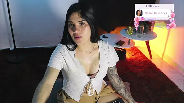 yourtoybella webcam